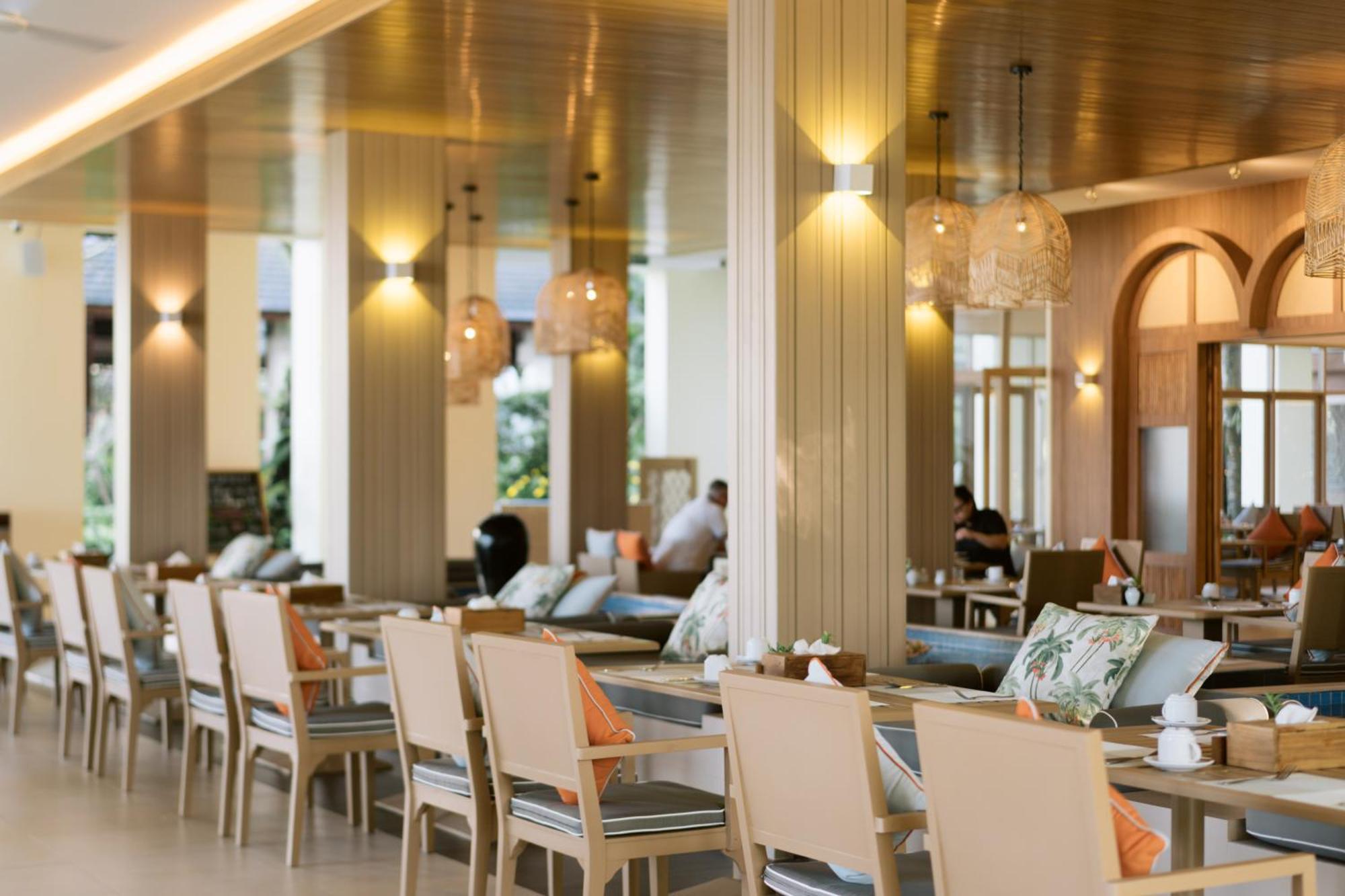 Apsara Beachfront Resort & Villa - Sha Extra Plus Khao Lak Exterior photo
