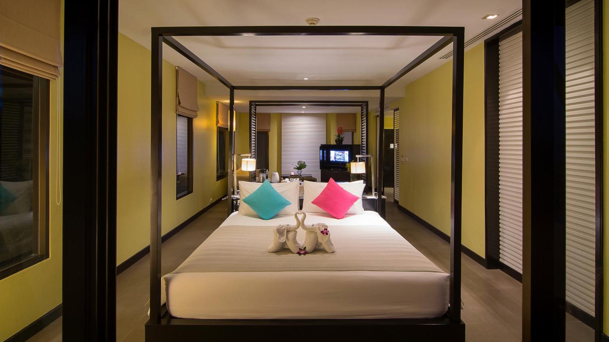 Apsara Beachfront Resort & Villa - Sha Extra Plus Khao Lak Room photo