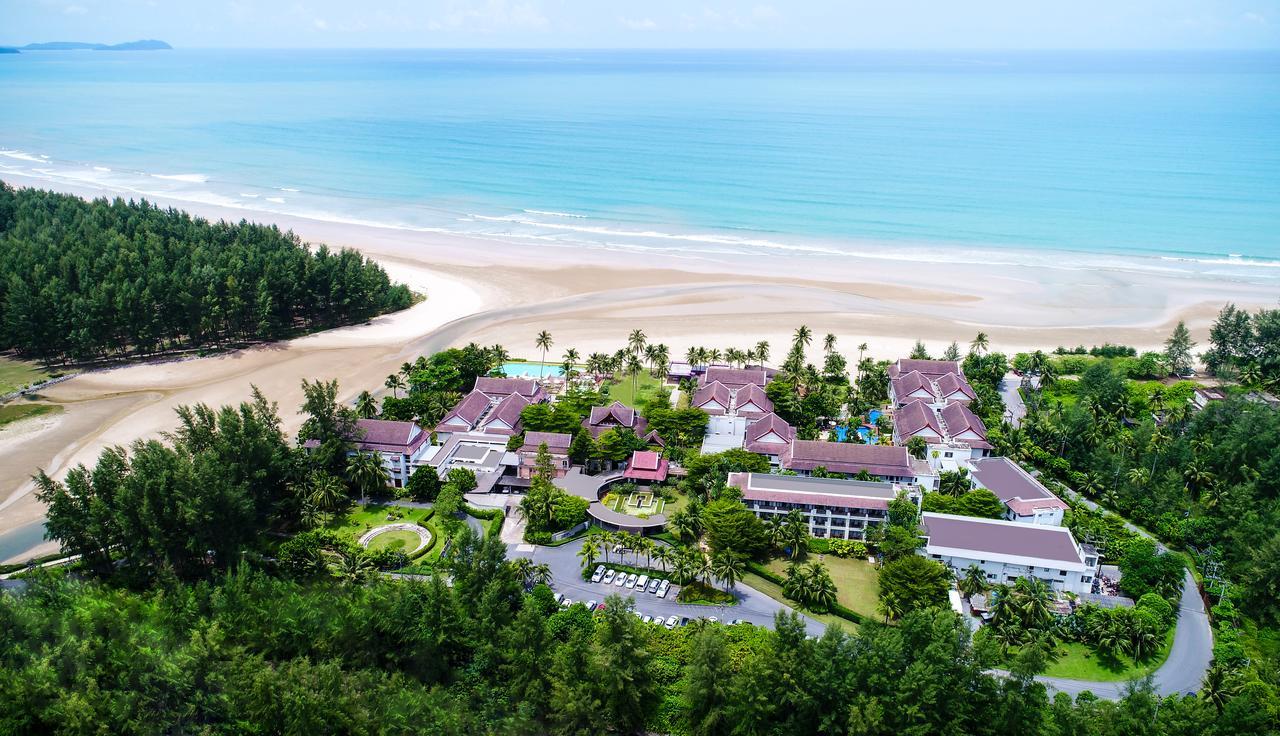 Apsara Beachfront Resort & Villa - Sha Extra Plus Khao Lak Exterior photo